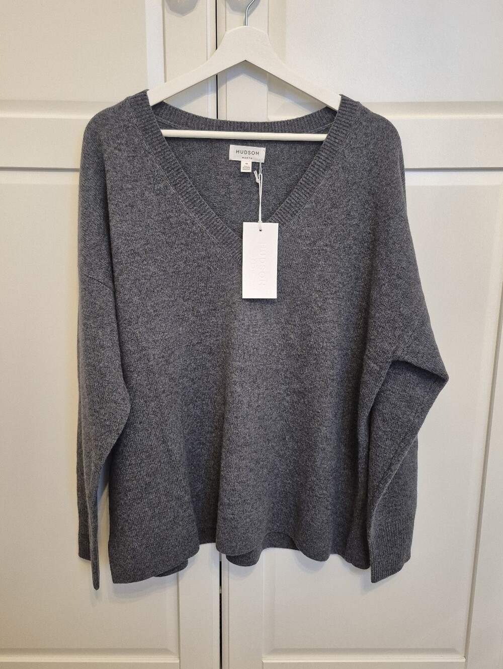 Hudson North Charcoal Gray Wool V-Neck Sweater Size 1X NWT